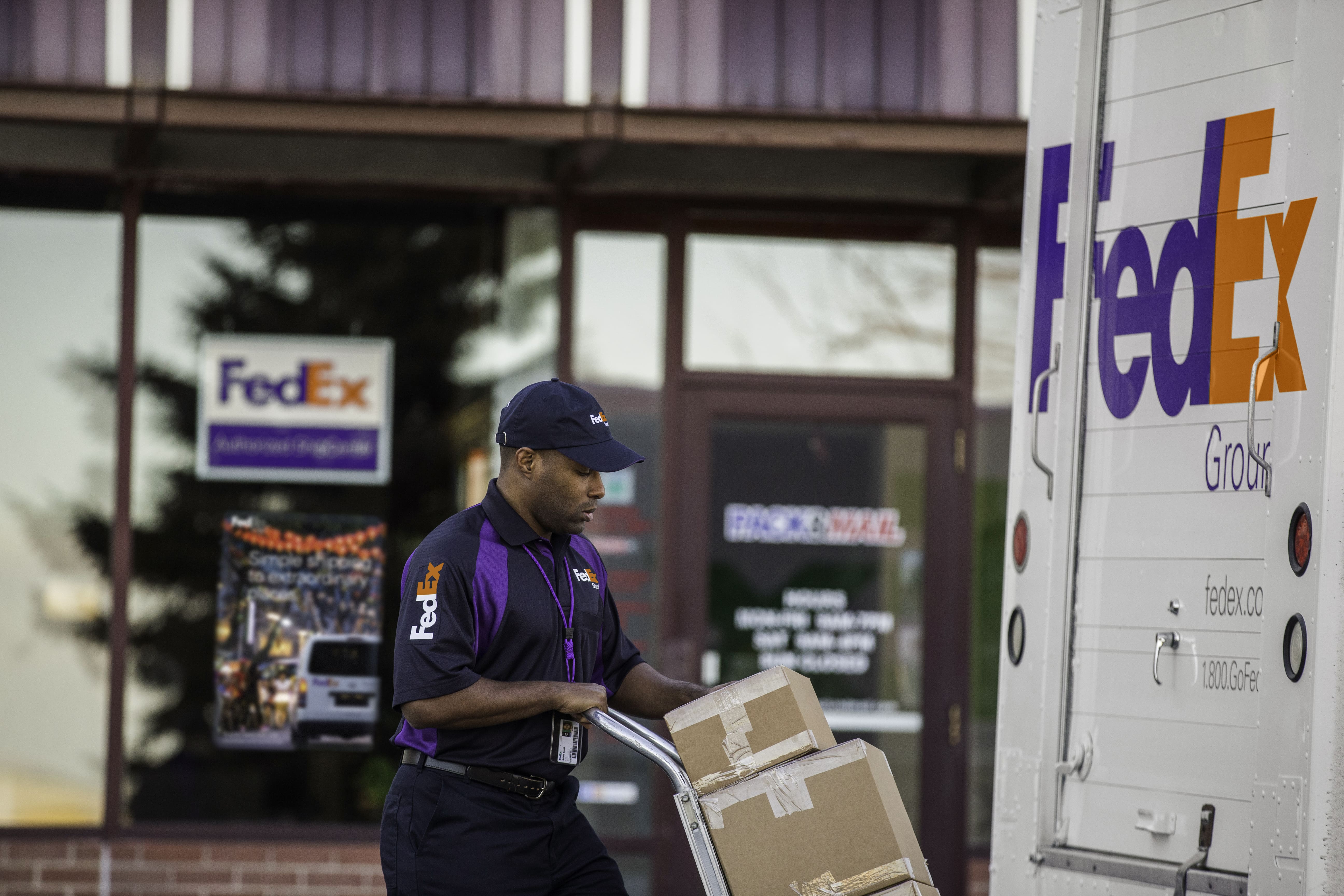 Fedex Ground image first