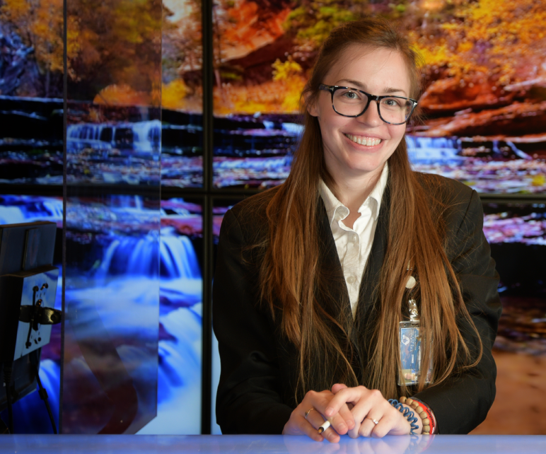 LP.SKU-H-TABS.IMG-ALT-4