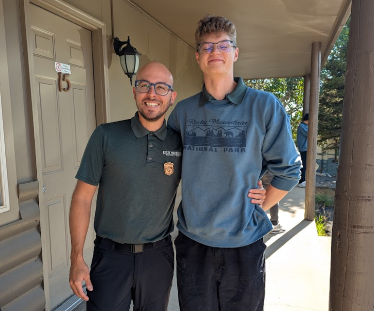 LP.SKU-H-TABS.IMG-ALT-2